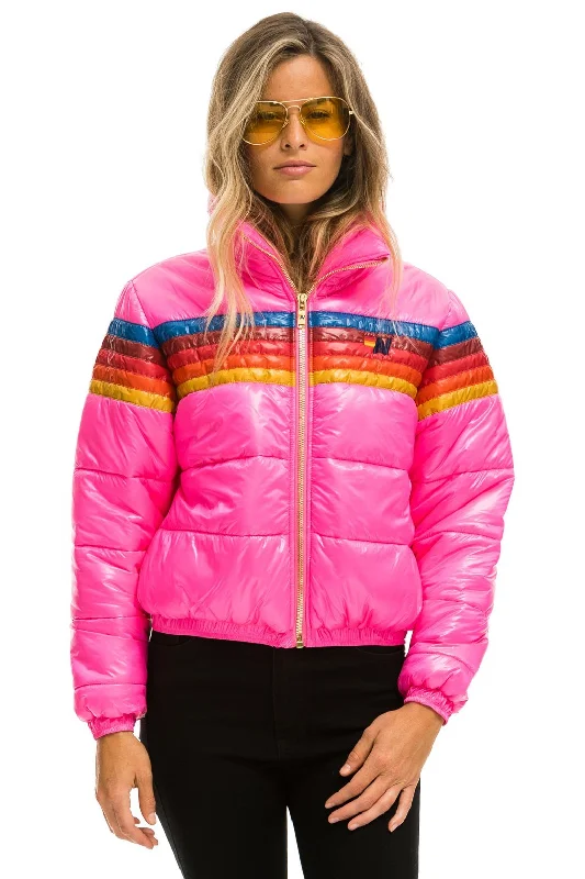 5 STRIPE LUXE APRES PUFFER JACKET - GLOSSY NEON PINK