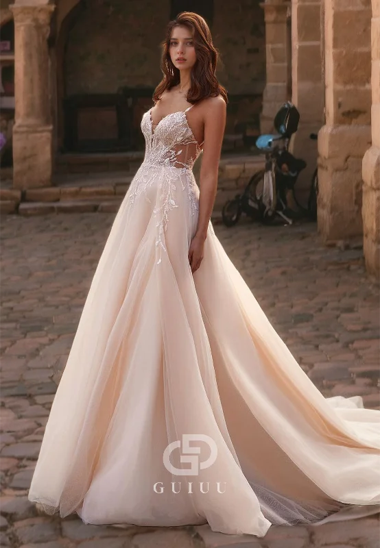 A-Line Strapless Straps Sleeveless Appliques Tulle Wedding Dress with Train