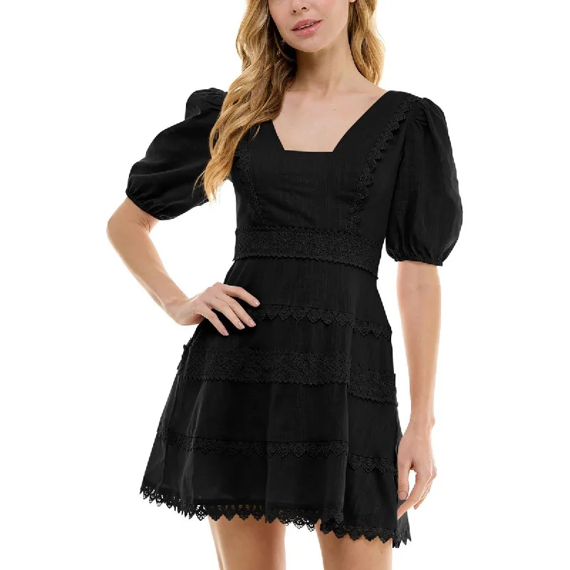 Juniors Womens Lace Trim Mini Fit & Flare Dress